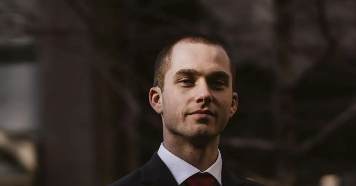 Professional portrait photography for The League dating profile