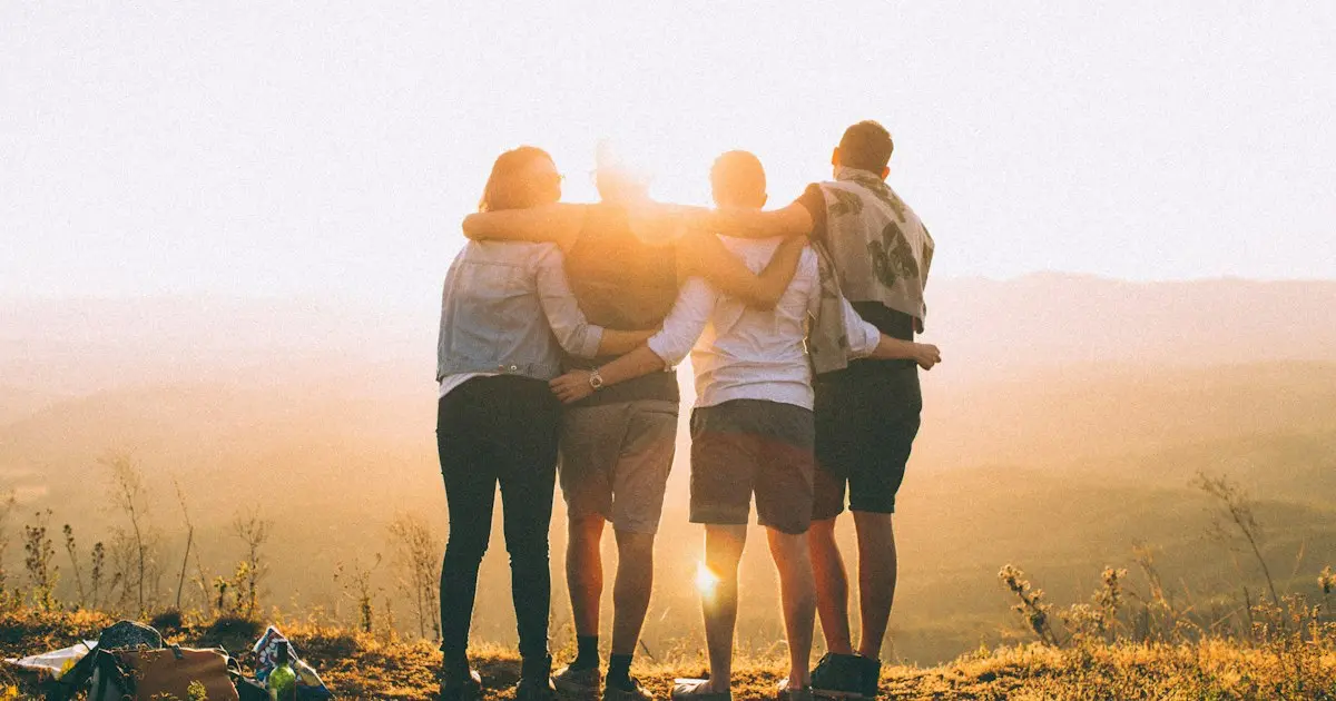 HER app community features and LGBTQ+ social engagement